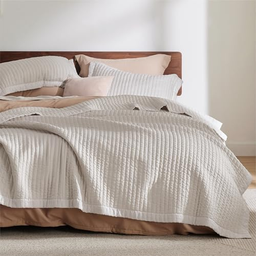 Bedsure Quilts Queen Size - Queen Quilt Bedding Set Bedspread Coverlet Comforter, Lightweight Corduroy Pattern Bedspread, 3-Piece Set with 90x96 Coverlet & 2 Pillow Shams, All-Season Soft Microfiber