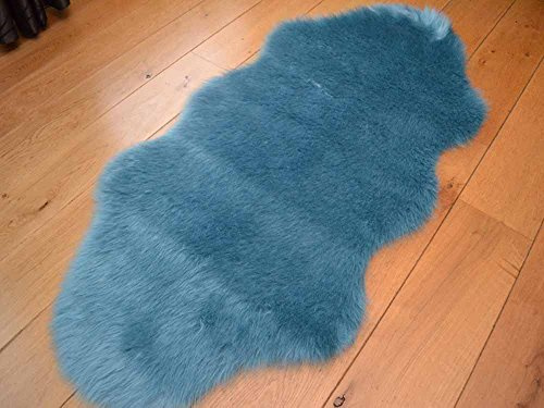 Sheepskin Duck Egg Faux Fur Style Rug (70cm x 140cm)
