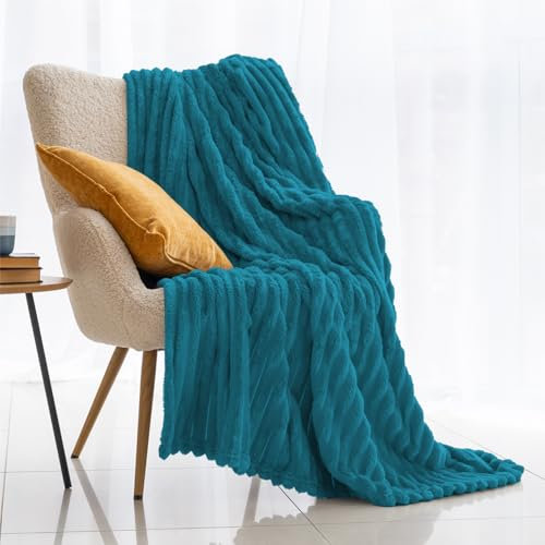 Dreamzie Kuscheldecke Flauschig, Fleecedecke 130x150 cm, Flanell Sofadecke, Weiche Warme Decken Für Bett und Couch, Türkis Blanket