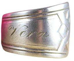 Besteckschmuck Ring, ca. 53 (17) Ring aus Besteck mit Gravur VERA