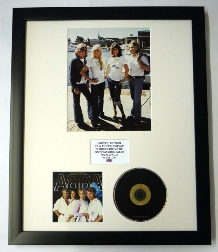 ABBA/Darstellung mit Foto und CD | Limited Edition des Albums The Name of The Game