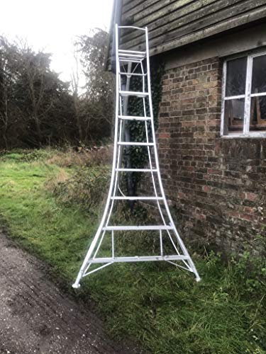 3 leg adjustable aluminium tripod ladder with built in platform (4m)