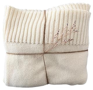 Linapella Premium Babydecke naturweiß | 80x80 cm aus 100% Merinowolle | Geschenk zur Geburt und Taufe - Made in Germany - Atmungsaktiv und kuschlig