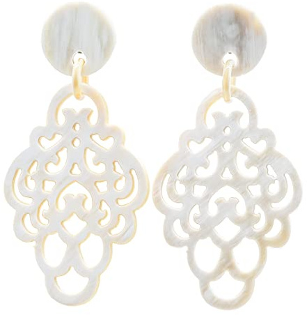 Feliss Damen Boho Ohrringe Ohrstecker hängend afrikanischer Schmuck aus 100% Horn. Große Ohrhänger in weiß, kleines Geschenk. Hippie earrings aesthetic