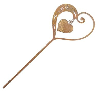 Antique Rusty Iron Heart Garden Stakes Rural Outdoor Decoration Ground Stake Iron Art For Yard Patios Potted Flower Weather Resistant Garden Art