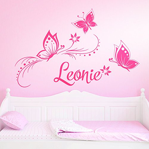 Wandaro Wandtattoo Wunschname mit Blüten & Schmetterlingen I Gold (BxH) 58 x 39 cm I Kinderzimmer Wandsticker Wandaufkleber Aufkleber Sticker Baby W3275
