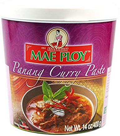Mae Ploy Panang Curry Paste 400 g | Authentic aromatic Panang curry seasoning paste. Medium jar size ideal for rich peanut style curry beef chicken pork