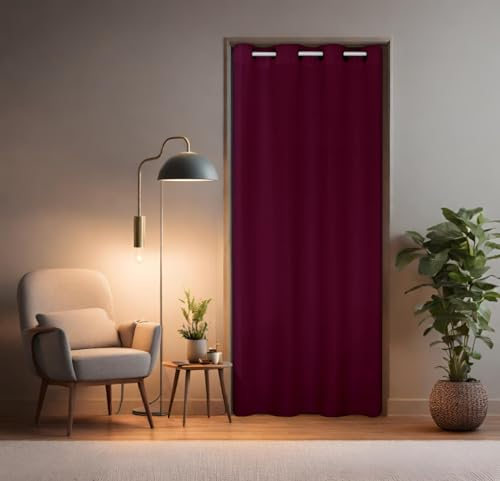 tinycurtains, Thermo Türvorhang mit Teleskopstange, einfache Montage in nur 1 Minute ohne Bohren (Türgardine beeriges rot H195 x B150 cm + Stange weiß B55-90 cm)