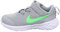 NIKE Revolution 6, Zapatillas de Gimnasia Unisex niños, Light Grey Green Strike Dark Smoke Grey, 25 EU