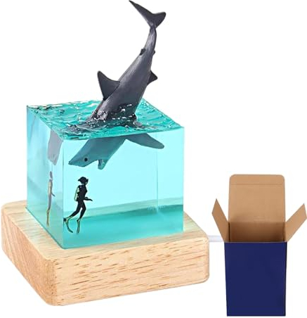 lampada notturna a forma di squalo, in resina epossidica, megattera, squalo, lampada subacquea con base in legno, decorazione per casa e ufficio (Megalodon)