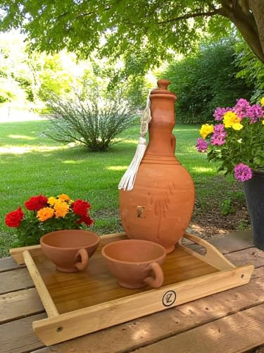 Zayti Mini-Gefäß aus Terrakotta, zur natürlichen Reinigung des Wassers – mit zwei Tassen und einem Tablett aus Terrakotta – Fassungsvermögen 1 l, 20 cm