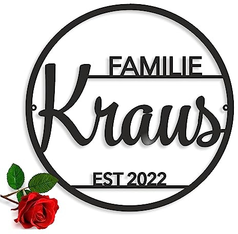 FranJohnsonHouse Personalisierter Türkranz aus Metall mit Familienname | Mit Wunschjahr, wählbaren Farben und Größen, geeignet für Haustür, Eingang, Wand oder als Geschenk (Design 2)
