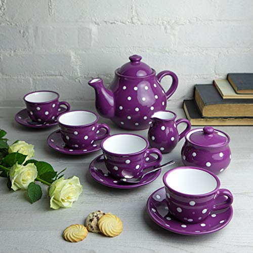 City to Cottage | Service à thé pour quatre | violet à pois blancs en céramique fait et peint à la main | grande théière 1,7L 4-6 tasses, pot à lait, sucrier, quatre tasses et sous tasses