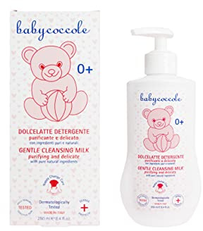 Babycoccole DOLCE LATTE DETERGENTE PURIFICANTE DELICATO per bambini per pulire viso corpo sederino. Ingredienti naturali e Proteine di Mandorla. Dermatologicamente Testato per Pelli Sensibili - 250 ml