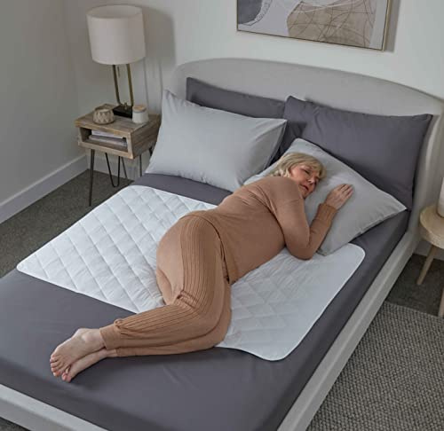 GuardedSleep - 2 tappetini impermeabili per letto, lavabili di alta qualità, per adulti o bambini con incontinenza, adatto per letti matrimoniali e singoli, antiscivolo (2, bianco)