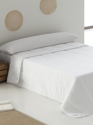 Belnou Edredon Relleno Nordico Tacto Pluma. Blanco Liso. Microfibra y Fibra Hueca. Blando Comodo Ligero. Diseño y Calidad. 4 Estaciones 125 gr. 150x220 cm Cama 90 cm