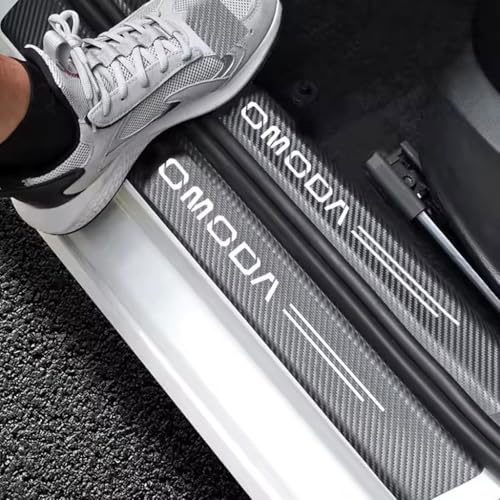 EULVGG 4 Piezas Protector de Escalón de Coche para CHERY OMODA 5 (2021-), Protección de Barra de Umbral de Puerta con Pegatinas de Fibra de Carbono Decoración para Estribos de Coche (4PCS)
