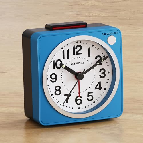 AYRELY® 6,6 cm × 3,6 cm ultraliten batteridriven analog reseväckarklocka, tyst icke-tickande med snooze och ljus, retro sängbordsklocka för sovrum, enkel topplarmsbrytare (blå)