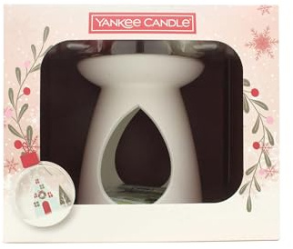Yankee Candle Gift Set | 3 Scented Wax Melts, 1 Wax Melt Burner & 1 Unscented Tea Light | Snow Globe Wonderland Collection