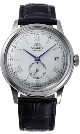 Orient Classic Bambino small Seconds Automatik Armbanduhr für Herren in der Farbe Schwarz mit Armband aus Leder, Wasserdichtigkeit: 3 bar, Gehäusedurchmesser: 38 mm, RA-AP0104S30B