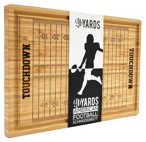 40YARDS American Football Schneidebrett aus Bambus Holz (38 x 25 x 2 cm) XL | mit eingraviertem Football Spielfeld | Großes Football Brett mit Saftrille für Fleisch & Gemüse | Geschenk für Football Fans