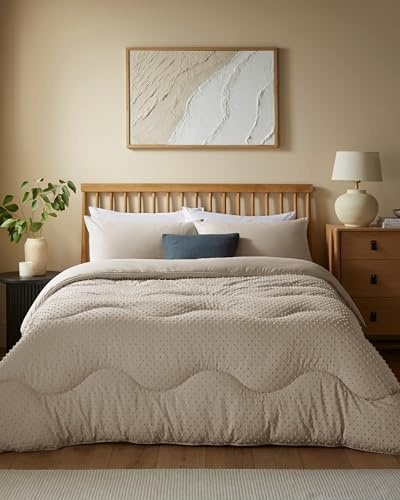 Night Lark Coverless Duvet 10.5 Tog Tufted Dots - Natural Oat, Double | Advanced Smartfil® Fibre, Machine Washable, Hypoallergenic, Coverless Duvet Double Bed Size & Pillowcase Set