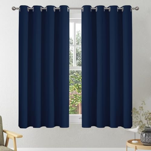 VEHEDE Dunkelblau Vorhänge 114cm Lang Verdunkelungsvorhang Kurzer Vorhang, Schlafzimmer Kleine Thermovorhang Kälteschutz, Gardinen Wohnzimmer mit Ösen, H 114 x B 117 cm, 2er Set