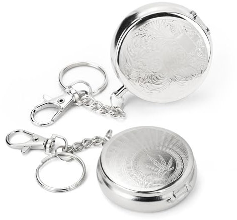 2 Stück Tragbar Tasche Aschenbecher, HMIEPRS Edelstahl Fahrzeug Zigaretten Aschenbecher mit Schlüsselanhänger und Zigarettenhalter, Reiseaschenbecher für Camping und Outdoor (Geschnitztes Muster)