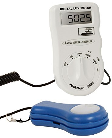 PeakTech P 5025 Luxmètre numérique 3,5 chiffres plage 200 à 50 000 Lux avec affichage LCD rétro-éclairé