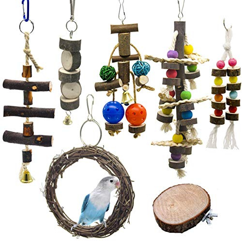 Chikanb 7 Stück Papageienschaukel, Großes Holzvogelspielzeug, Sitzstangen und Plattform mit bunten Glocken für Wellensittiche, Mynas und andere Käfigvögel