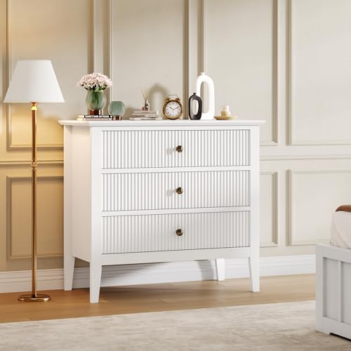 JOLLYTOP Kommode Weiß Mit 3 Schubladen, MDF Schubladenschrank Mit Geriffelter Front Und Goldfarbenen Griffen, 80 x 75 x 40 cm, Mit Kippschutz, Für Schlafzimmer Wohnzimmer Flur