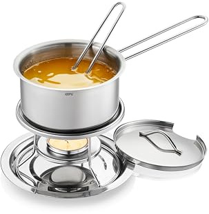 GEFU Saucenwärmer & Butterwärmer-Set Caloric, 6-teilig, 300 ml, Edelstahl | Inklusive Stövchen mit Teelicht, Stieltopf mit Deckel & Servierlöffel - Ideal für Vanillesoße, Jus oder Kräuterbutter