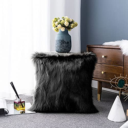 LIGICKY Kunstfell Kissenbezug Einfarbig Plüsch Weich Künstlich Pelz Throw Kopfkissenbezug Kissenhülle Dekorative Quadrat Kissen Dekokissen für Sofa Schlafzimmer Auto, 45 x 45 cm Schwarz