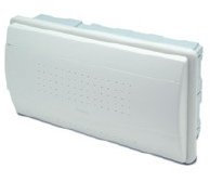 Famatel 3718 - Caja empotrar 18 elementos puerta opaca