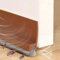 Vingspina 100cm Marron Joint de Porte, Auto-adhésif et Peut être Coupé à la Taille, Joint Brosse Isolation Phonique Porte, Boudin de Porte, Calfeutrer Bas de Porte, Emenfengtiao(Brown)