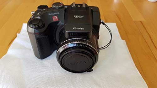 Fuji FinePix S602 Zoom Digitalkamera (3,1 Megapixel)
