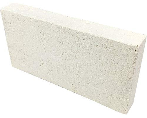 Lynn Manufacturing Insulating Fire Brick, Heat Insulation Block, Low Thermal Conductivity, 1.25 x 4.5 x 9 Split, Single Pack, 3000-F Rated, for Kilns, Forges, Furnaces, Soldering, 3150P