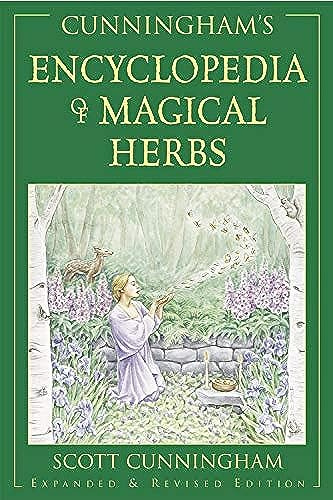 Cunningham's Encyclopedia of Magical Herbs (Llewellyn's Sourcebook Series)