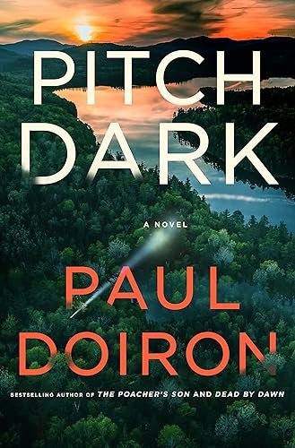 Pitch Dark: A Novel (Mike Bowditch Mysteries, 15, Band 15)