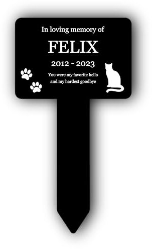 OriginDesigned Personalised Cat Memorial Stake - Custom Engraved Plaque - Pet Grave Marker - Weatherproof Tribute for Beloved Cats (Black, Small)