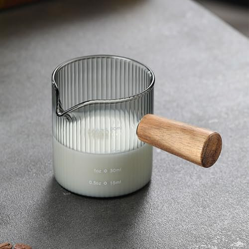 Starnearby Lattiera Vetro Piccola con Doppia Scala, Brocca in Vetro con Manico in Legno, Mini Brocca per Latte, Bricco per Caffe Espresso, Mini Salsiere Tazza per Salsa, Miele, Sciroppo