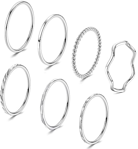 JeweBella 7 Stück Silber Ringe für Damen - Edelstahl 1MM Plain Dünn Midi Fingerring Minimalistisch Daumenring Set Stapelbar Knuckle Einfaches Twist für Frauen