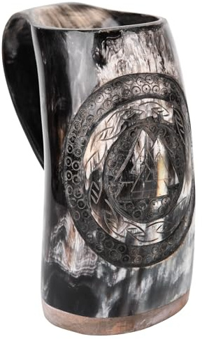 Battle-Merchant Wikinger Hornkrug mit Holzboden & Valknut Motiv, ca. 850ml | Met-Krug, Bierkrug Graviert, Lebensmittelecht, Naturhorn, Poliert, Mittelalter, Reenactment, LARP