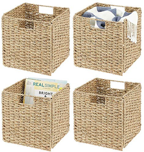 mDesign 4er-Set Aufbewahrungskorb – faltbare Aufbewahrungsbox aus Seegras – Regalkorb mit Flechtmuster – ideal zur Aufbewahrung in Würfelregalen – bambusfarben