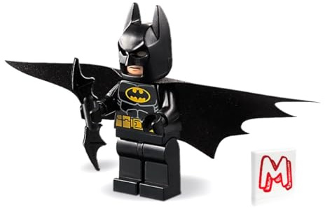 Lego Super Heroes DC Batman Minifigure - Batman (in Black Suit with Outstretched Batcape and Bat-a-rang) 76158