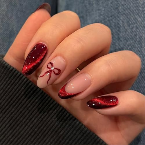 Lot de 24 faux ongles à presser à paillettes rouges en acrylique en forme d'amande avec nœud rouge 3D – Réutilisables à coller avec accessoires pour la décoration de fête d'hiver du Nouvel An