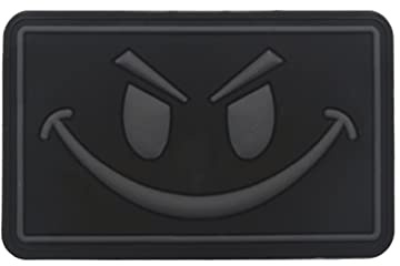 Trayosin PVC Klett Patch Schlechter Smiley Lächelndes Gesicht Morale Tactical Military Bestickter Hook Patch Glühen Im Dunklen Aufnäher (F)