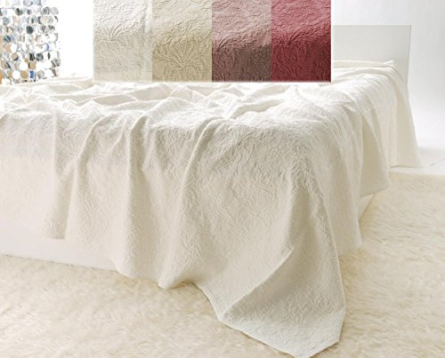 Wohnen & Accessoires Edle Tagesdecke Lune Bettüberwurf 100% Baumwolle 150x200 bis 260x300cm - Überwurf Sofa Couch - Reliefornamente - versch. Farben oder Kissen (Elfenbein weiß, 260 x 300 cm)