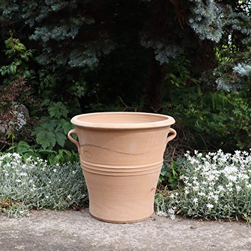 Palatina Werkstatt Blumentopf groß Terracotta „Salvia“ – handgefertigter Pflanzkübel aus Kreta, winterhart & frostfest, mit Drainageloch, zur Direktbepflanzung für Garten Balkon Terrasse (40 cm)