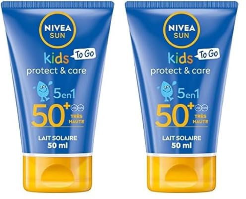 NIVEA SUN Lait solaire Protect & Play Enfants FPS 50+ Format voyage (1 x 50 ml), Crème solaire résistante à l’eau, Protection solaire formulée pour la peau des enfants (Lot de 2)